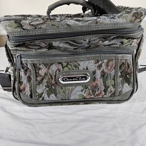 Oscar de la Renta Floral Cosmetic Bag - Gray and Green